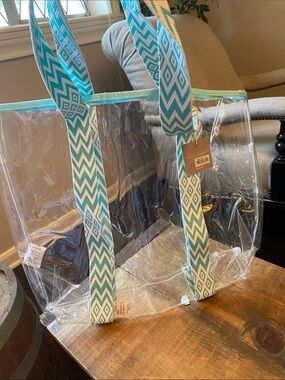 NWT Styline Clear Tote Bag with Teal Chevron Straps